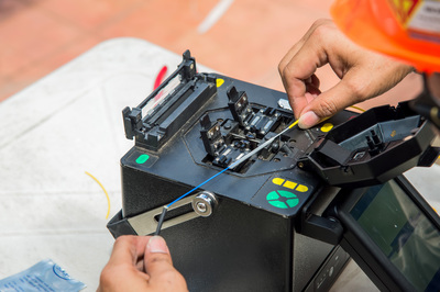 GIUNTISTA DI FIBRA OTTICA